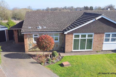 3 bedroom semi-detached bungalow for sale, Pollards Close, Goffs Oak