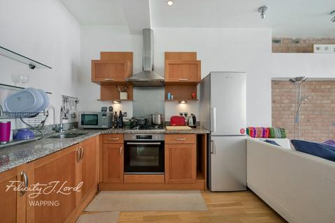 1 bedroom apartment for sale, Gowers Walk, LONDON E1