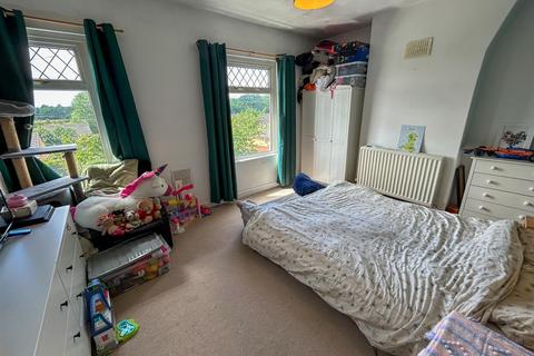 5 Bryn Ucha, New Rhosrobin, Wrexham, LL11 4PL