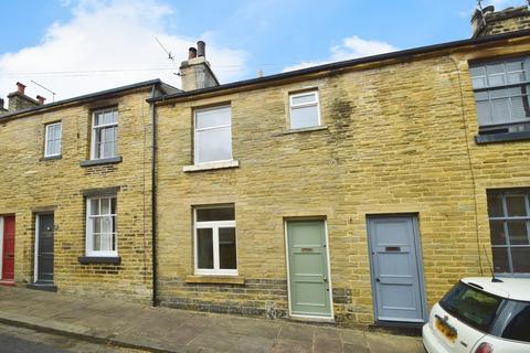 2 bedroom terraced house for sale, Whitlam Street, Bradford BD18
