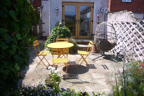undefined, Clifton Gardens, Goole, DN14 6AS