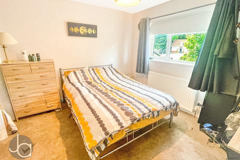 16 Fullers Close, Kelvedon, Colchester, CO5 9JX