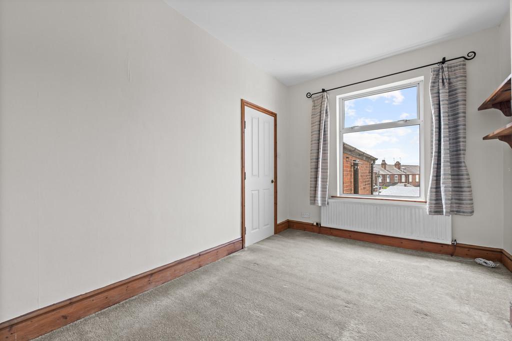 21 Clare Avenue, Avenue, CH2 3 HT-13