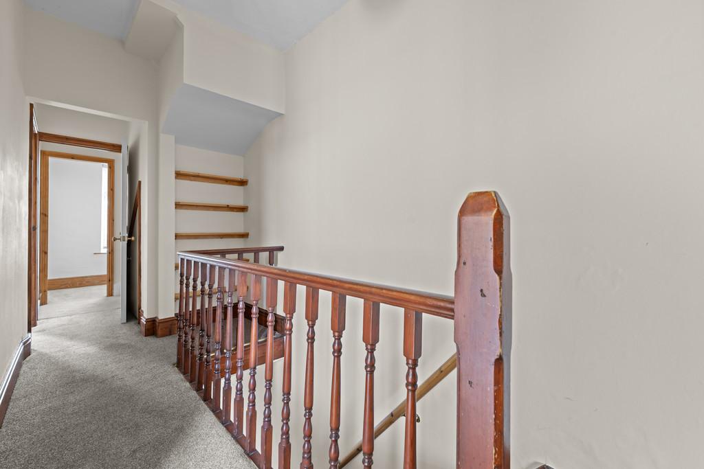 21 Clare Avenue, Avenue, CH2 3 HT-15