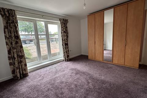 2 bedroom flat to rent, Mulberry Court, East Bierley