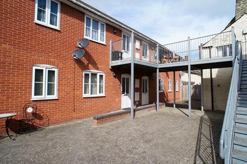 undefined, Gilberts Lane SN6