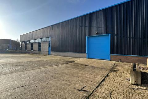 Property to rent, Lakesmere Rd Horndean PO8 9JU