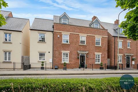5 bedroom detached house for sale, Whitelands Way, Bicester OX26