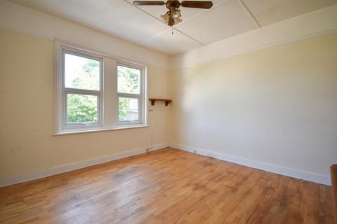 3 bedroom semi-detached house for sale, Bulverhythe Road, St. Leonards-On-Sea
