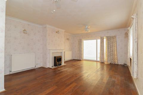 undefined, Palm Bay Avenue, Cliftonville, Margate, Kent, CT9