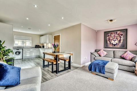 8 Potters Meadow, Workington, CA14 4AE
