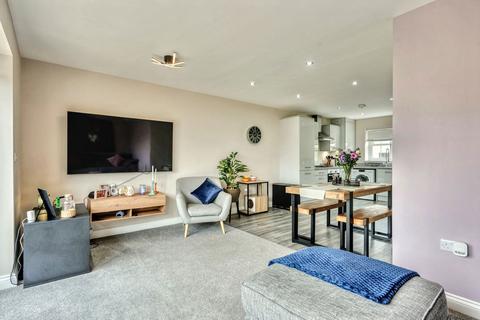8 Potters Meadow, Workington, CA14 4AE