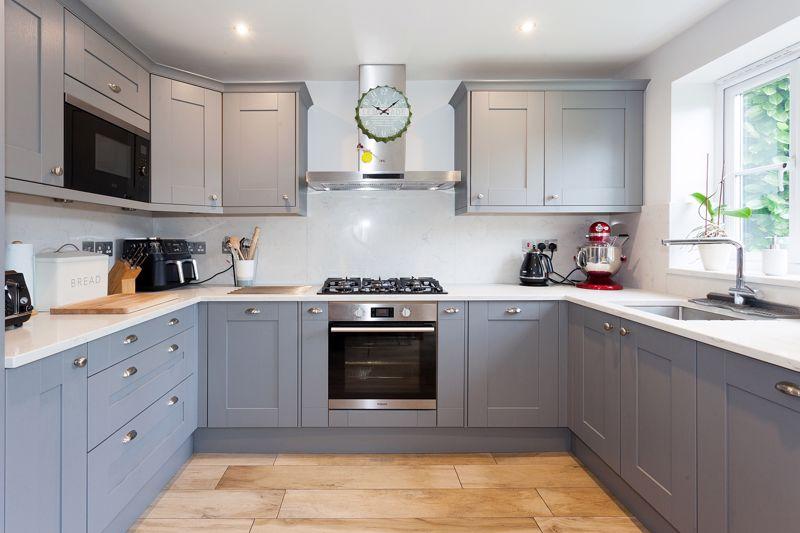 Dining kitchen