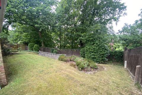 4 bedroom detached house for sale, Damen Close, Hedge End, SO30