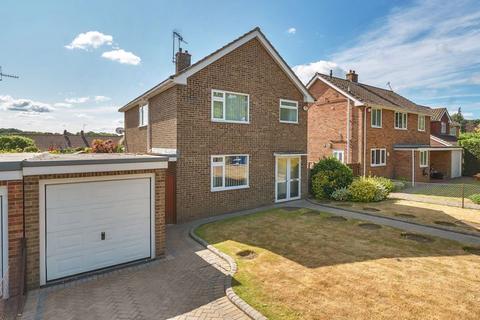 4 bedroom detached house for sale, Rowan Shaw, Tonbridge, TN10 3QB