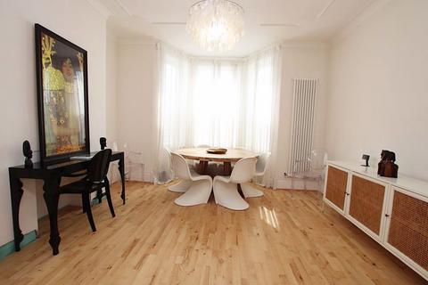 3 bedroom terraced house for sale, GRIMSBY ROAD, CLEETHORPES