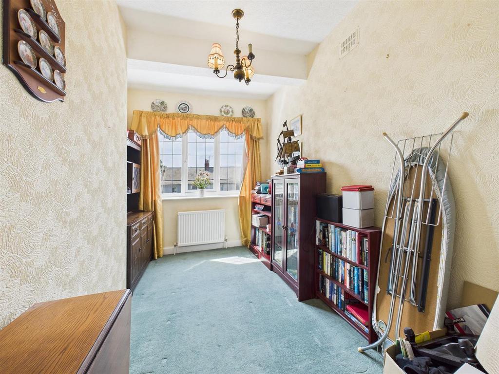 Bedroom: