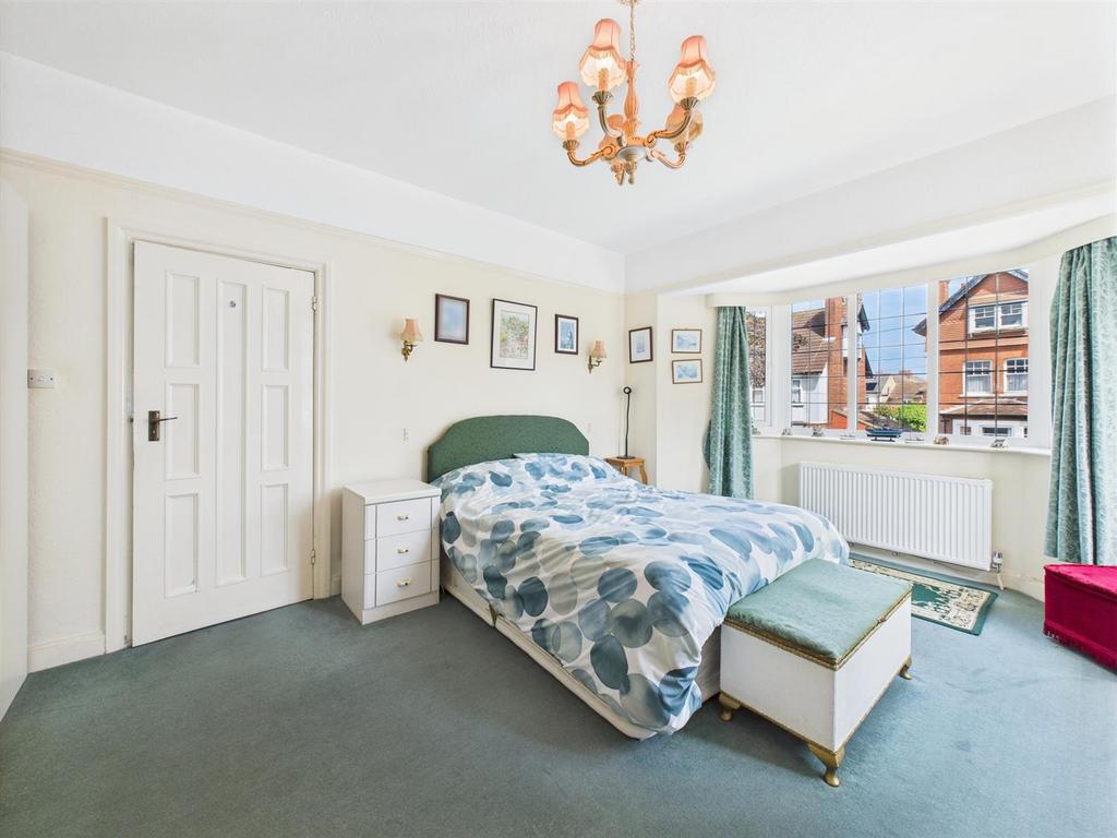 Bedroom: