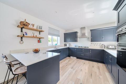 undefined, Elizabeth Close, Wellington TA21