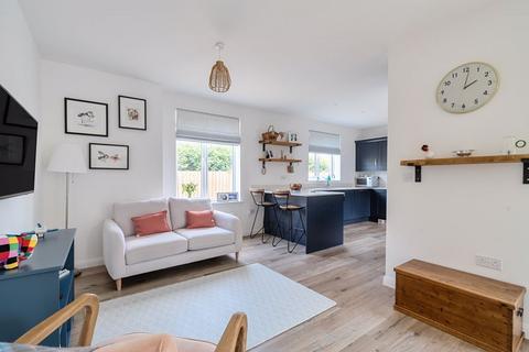 undefined, Elizabeth Close, Wellington TA21
