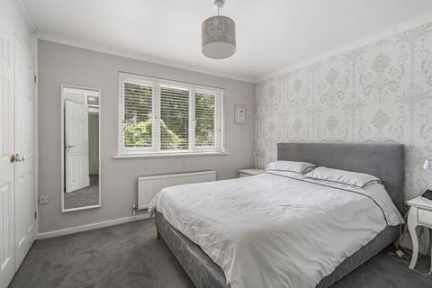 53 Copperfields, Fetcham, Leatherhead, KT22 9PA