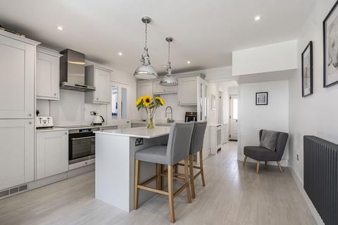 53 Copperfields, Fetcham, Leatherhead, KT22 9PA