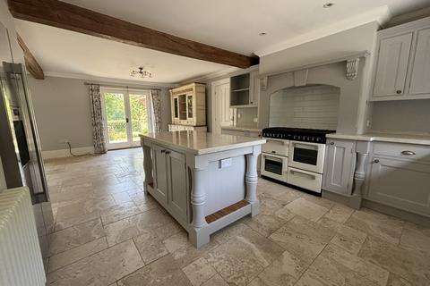 undefined, East Grimstead, Salisbury, Wiltshire, SP5