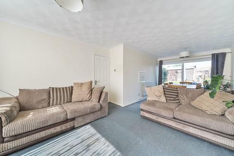 36 Burntwick Drive, Lower Halstow, Sittingbourne, ME9 7DX