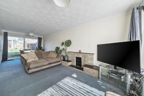 36 Burntwick Drive, Lower Halstow, Sittingbourne, ME9 7DX