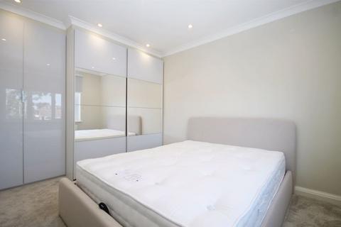 undefined, Errol Gardens, Hayes