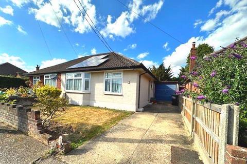 2 bedroom bungalow for sale, Beaumont Avenue, Brightlingsea, CO7