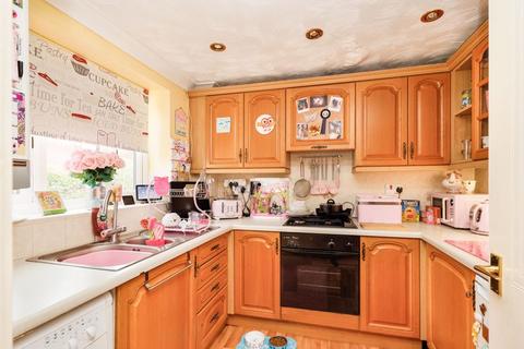 58 Shanklin Close, Great Sankey, Warrington, WA5 3JN