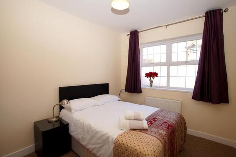 undefined, Ordnance Road, Enfield