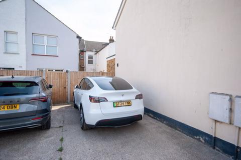 undefined, Glendale Gardens, Leigh-On-Sea