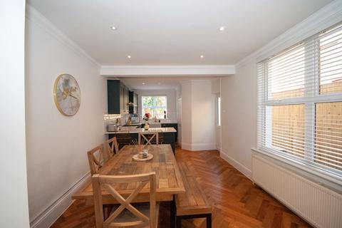 undefined, Glendale Gardens, Leigh-On-Sea