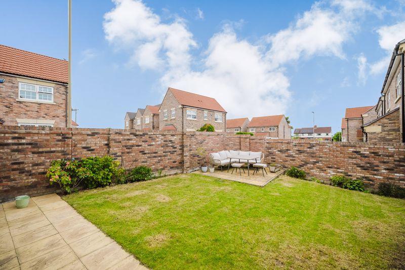 12 Throstle Nest