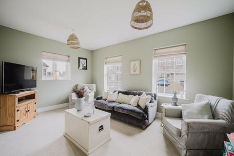 4 bedroom detached house for sale, Throstle Close, York YO51