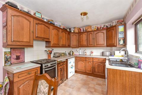 4 bedroom semi-detached house for sale, Henley Fields, Tenterden TN30