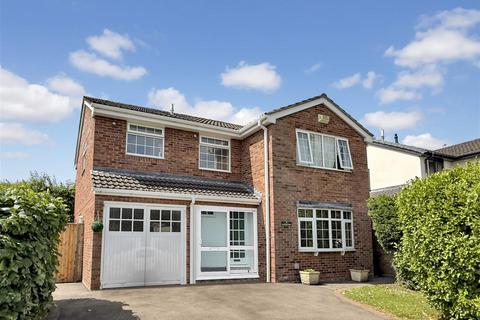 10 Heythrop Drive, Wirral, CH60 1YQ