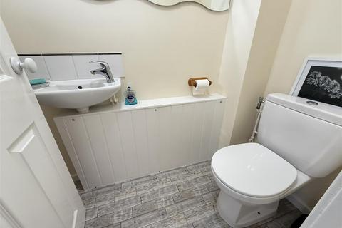 10 Heythrop Drive, Wirral, CH60 1YQ