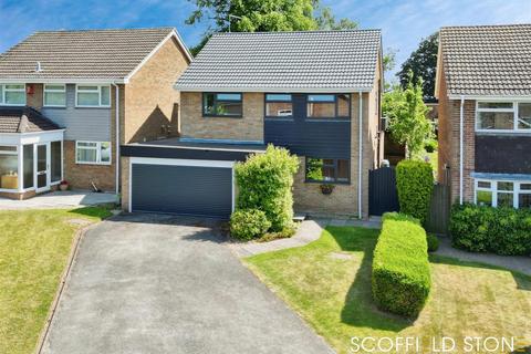 16 Lodge Close, Etwall, Derby, DE65 6NA