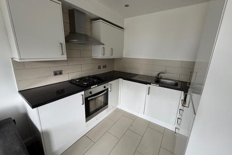 1 bedroom in a house share to rent, Manchester M14