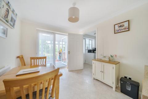 56 Baileys Gate, Cotford St Luke, Taunton, TA4 1JE