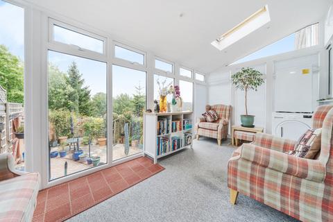 56 Baileys Gate, Cotford St Luke, Taunton, TA4 1JE