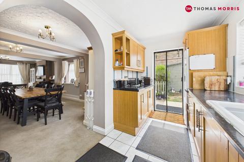 4 bedroom detached house for sale, Hitchin Road, Biggleswade SG18