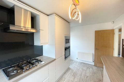 19 Beauly Close, Ramsbottom, Bury, BL0 9WB