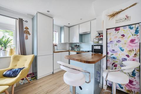 1 bedroom semi-detached house for sale, Firs Close, Mitcham CR4