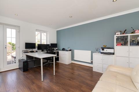 3 Harbridge Close, Stansted, CM24 8FD
