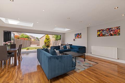3 Harbridge Close, Stansted, CM24 8FD