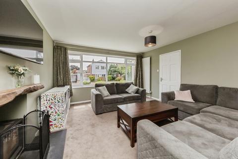 3 Dunbar Close, Holmes Chapel, Crewe, CW4 7DW